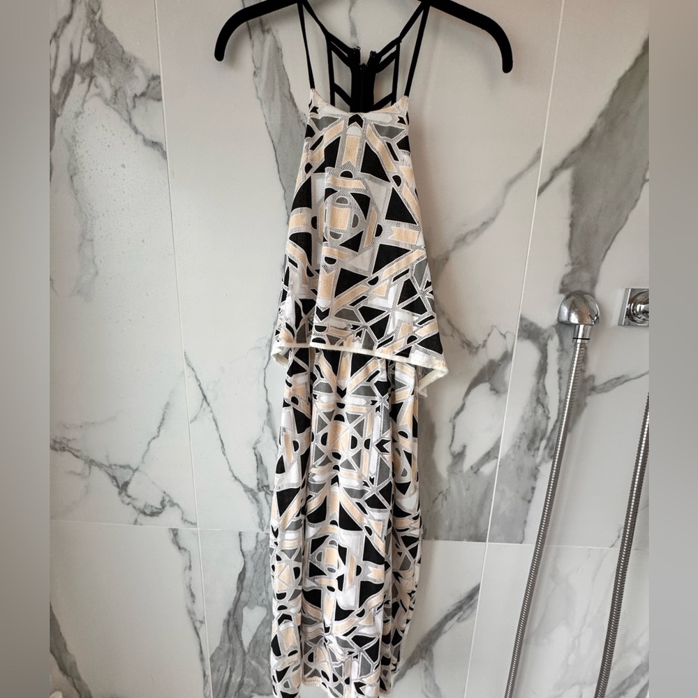 Ella Moss Geometric Patterned Sleeveless Dress